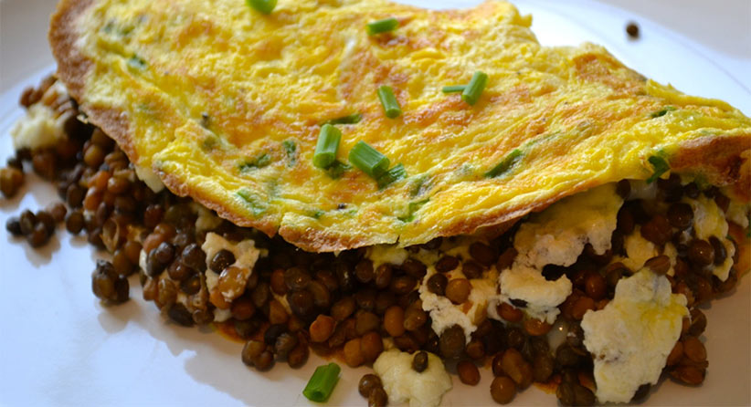 lentil with egg omelet