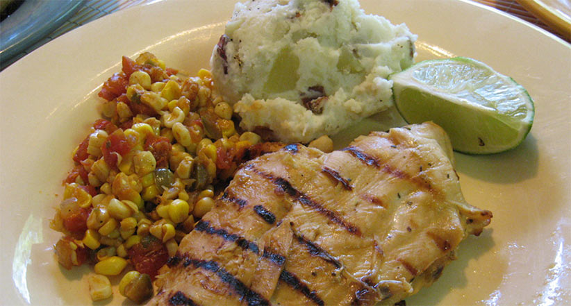 meal of grilled corn salsa